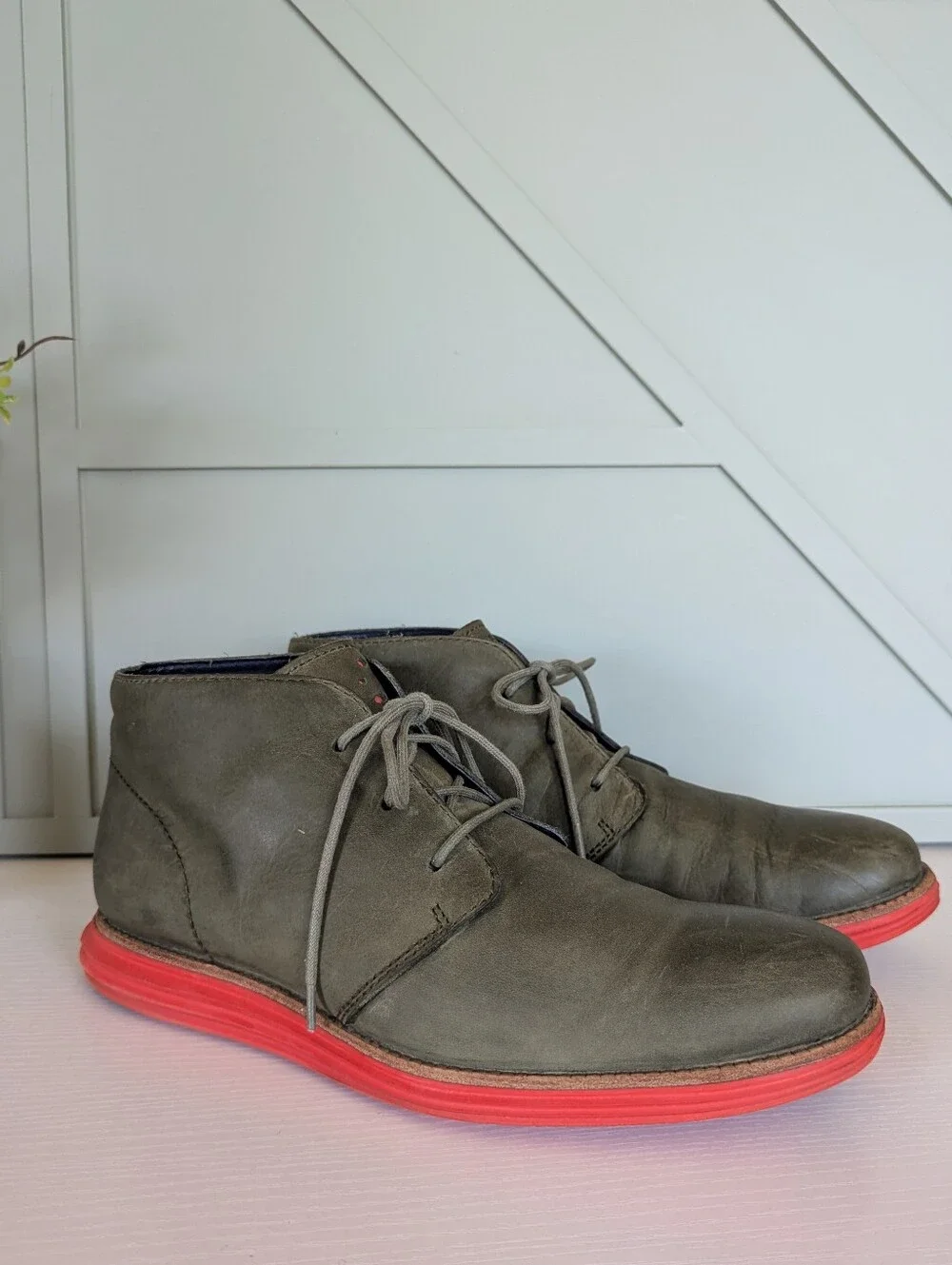 Men's Olive Chukka Boots with Red Sole